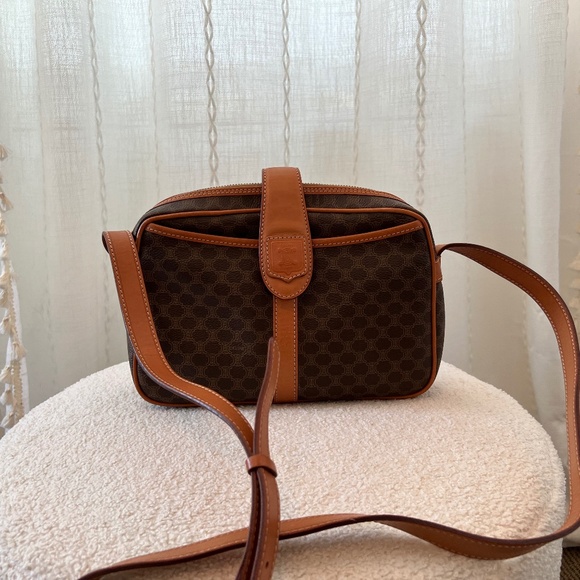 Céline Macadam Brown Canvas crossbody Bag Authentic - Picture 1 of 16